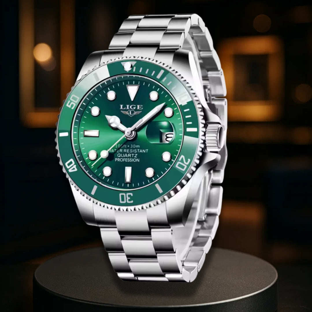 Luxury Diver Men’s Quartz Watch